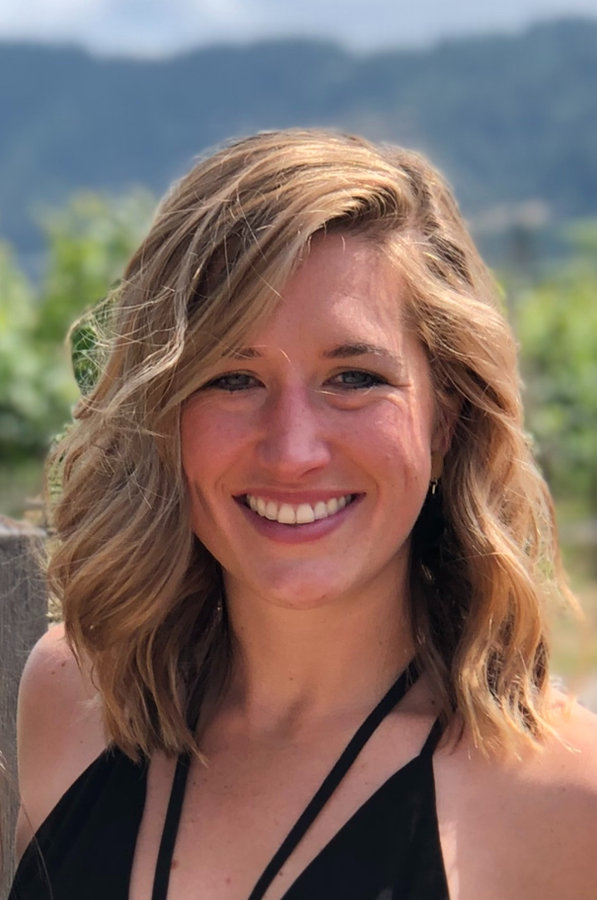 Elizabeth (EP), MBA